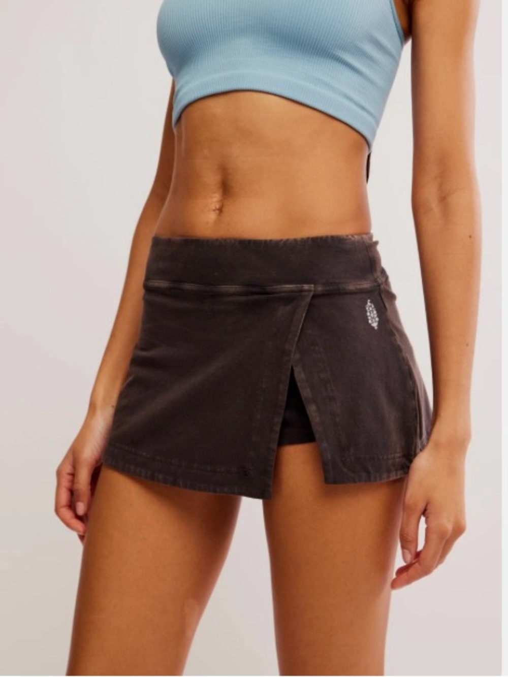 FREE PEOPLE hot shot micro mini split skort size S small black cotton shorts